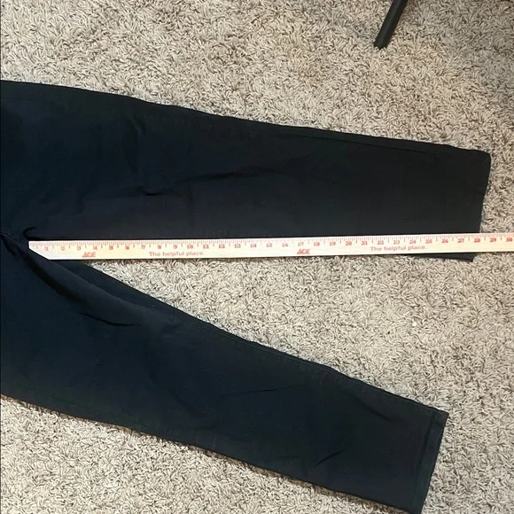 Levi's Women’s Black Straight Leg Jeans for Women Size 12 - Picture 2 of 7